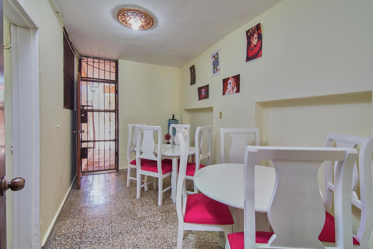 Queen Of Hearts Apartahotel Санто-Доминго Экстерьер фото